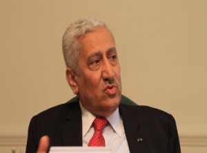 النسور يتحدث عن علاقة حكومته بالديوان و المخابرات وتفاصيل تنشر لأول مرة