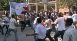 "الهاشمية" تفصل 23 طالباً شاركوا بمشاجرة