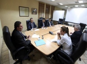 الطراونة: وضع الحكومة خطير