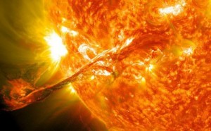 هل هو يوم القيامة ؟ .. في حدث نادر يحصل كل 800 ألف عام : الشمس ستنقلب رأسا على عقب