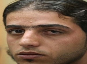 الشاب الغزي خالد ابو وأكد من اطلق عليه النار ومن هو المسؤول عن علاجه ..؟؟