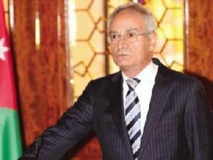 الحكومة تعدل عن تحرير اسعار الخبز لقاء الدعم