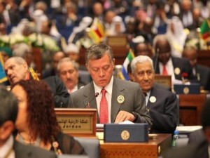 الملك يعود الى ارض الوطن