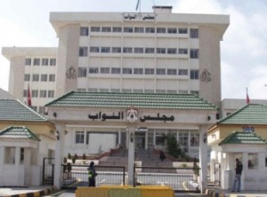 ﻗﻣوه واﻟﻘطﺎطﺷﺔ واﻟﻣﺳﻠﻣﺎﻧﻲ واﻟرواﺷدة رؤﺳﺎء ﻟﺟﺎن ﻓﻲ اﻟﻧواب