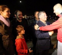 مطار ماركا : الملك والملكة في مقدمة مستقبلي منتخب النشامى ..