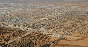 الحكومة تنفي السماح ببناء منازل إسمنتية بـ" الزعتري".. و" الاعلام المحلي" يوكد