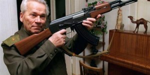 وفاة الروسي ميخائيل كلاشنيكوف، مخترع البندقية التي تحمل اسمه (صور)