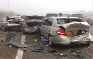 8 إصابات بحادث تصادم ست مركبات بالرصيفة