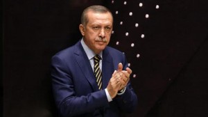 أردوغان يقدم تشكيلة حكومية جديدة بعد استقالة 3 وزراء