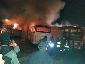 حريق هائل في مجمع سفريات الجنوب