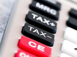 يالطيف..ضرائب ورسوم جديدة لتحصيل 260 مليونا