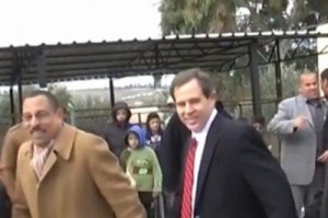 مجهولون يحرقون بلدية خرجا بلواء بني كنانة بسبب "دبكة" السفير الامريكي