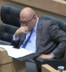 النعاس مجددا ! .. فيديو