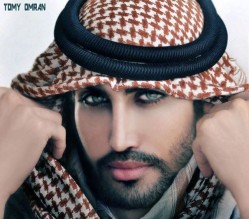 تومي عمران يهاجم بلاده بالقول : شعب الكبسة والمراعي