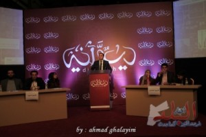 بالصور ..بلتاجي يتحدى النواب ، وصاحب مقهى يطلب ترخيص "بيت دعارة" ! .