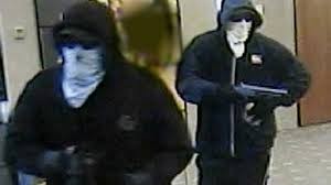 سطو مسلح و إطلاق نار على "مخابز برادايس" بطريق المطار