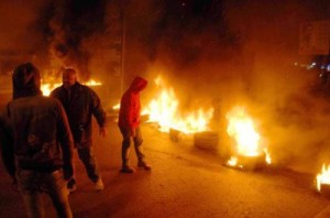 الاساءة ل بهية الحريري وصيدا تشتعل .. صوره