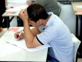نسب النجاح في «التوجيهي» بالرياضيات والفيـزيـاء والانجليـزي لم تـتجـاوز 20%