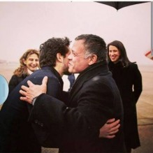 مفاجاة ولي العهد للملك..شاهد الصورة