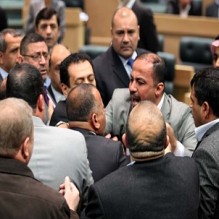 مجلس النواب.. «حاضنة» ام «حارة»