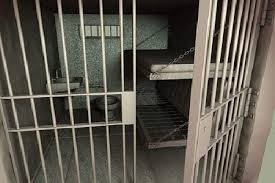 وفاة "سجين شيكات" في سجن "سواقة"