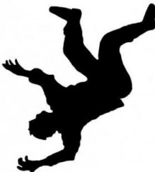 عاطل عن العمل يهدد بالانتحار في شارع الجامعة الاردنية