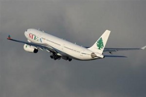 ها هم العرب  .. منع طائرة لبنانية من الهبوط في العراق بسبب