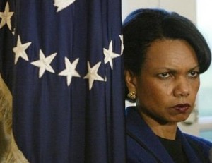 رايس تنتقد سياسة أوباما: فراغنا يستغله أمثال الأسد وبوتين والقاعدة