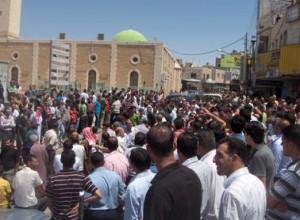 3 اعتصامات في الكرك بشعارات "رحيل الحكومة ومجلس النواب"