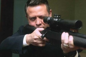 منع ترخيص المركبات التي تعلق صور الملك