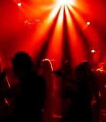 تفكيك شبكة دعارة في عمان يديرها رجال اعمال