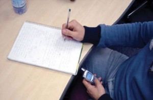 التوجيهي : حرمان مستخدمي السماعات وأجهزة الاتصال 2-4 سنوات.. تفاصيل