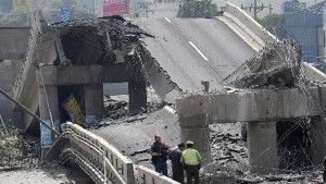 زلزال مدمر يضرب تشيلي وتحذير من تسونامي