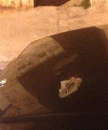 اربد : مسلحون يمطرون مركبة بالرصاص