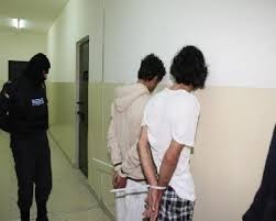 بالتفاصيل ... القبض على شخصين مارسا الاحتيال من خلال نشر إعلان تجاري في إحدى وسائل الإعلام