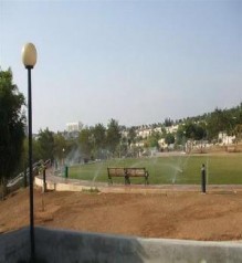 "أرض" مدارس الأكاديمية الدولية.. تثير تساؤلات