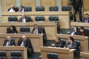 16 نائبا يعيدون فتح ملف 'حظر المواقع الإباحية'