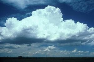 الأحد : ظهور السُحب المتوسطة والعالية