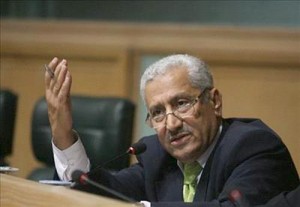 النسور يضع النواب بتفاصيل خطف السفير العيطان