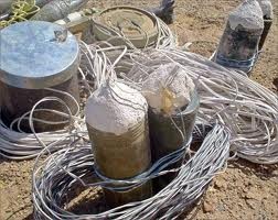 امن الدولة تصدر حكما بقضية تهريب مجموعة من أجهزة التحكم تستخدم لتفجير العبوات الناسفة