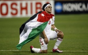 لاعب الرمثا السلمان يفوز بجائزة المناصير