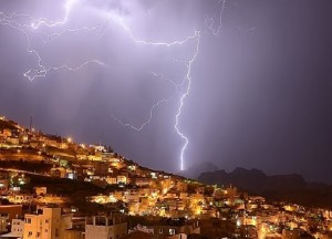 الأربعاء والخميس : عدم إستقرار جوي.. وأمطار وعواصف رعدية