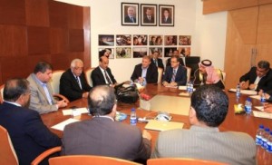 النائب السعود يطالب بتعديل رواتب العاملين في الأمانة من أبناء غزة