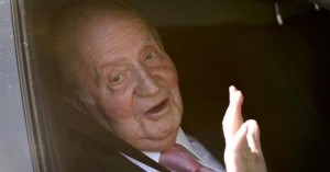 ملك اسبانيا يتخلى عن العرش