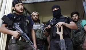 الاشتباكات تقترب من بغداد ومقتل العشرات