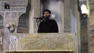 تعطيل الاتصالات قبل ساعة من وصول البغدادي للمسجد.. والموكب ضم سيارات مصفحة سوداء وأخرى مسلحة