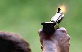 مادبا.. مشاجرة بالسلاح الناري بين شخصين يعملان في جهاز رسمي