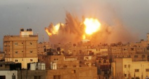 شاهد بالفيديو...ماذا فعلت إسرائيل قبل سريان هدنة الـ12 ساعة!!!