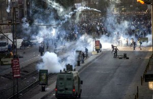 العيد أحمر في مصر مع تجدد الاحتجاجات ضد الانقلاب