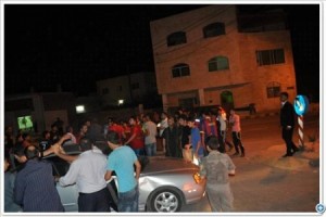 اعمال شغب ومهاجمة مركبات المواطنين في البارحة_ اربد